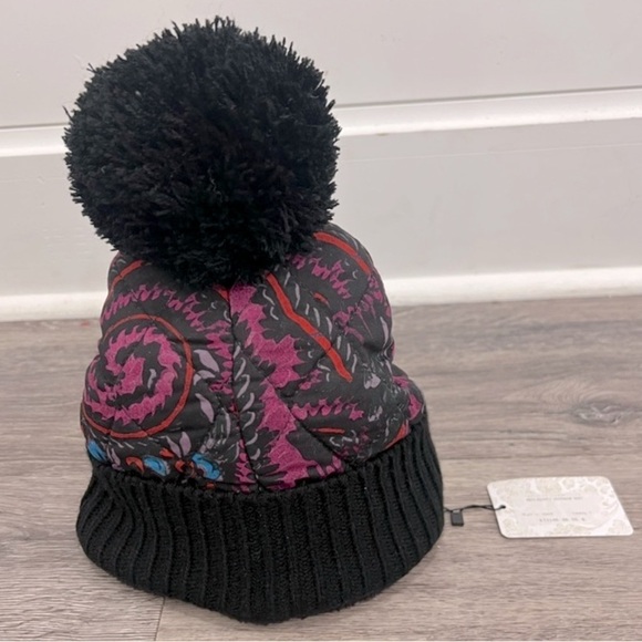 Peruvian Connection Hat. P - Picture 3 of 4